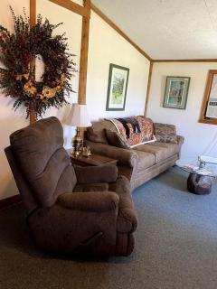 Family-Friendly Cabin Rental with Free Wi-Fi in Bitterroot Valley of Montana - - 2