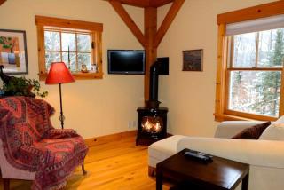 Spacious Family-Friendly Luxury Cabin for Rent with Hot Tub near Stowe, Vermont - 5