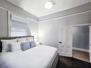 Ellamatta House Simmons St Central Wagga - 0