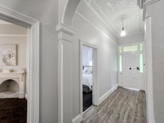 Ellamatta House Simmons St Central Wagga - Wagga Wagga - 9