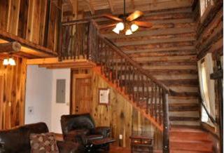 Romantic Log Cabin near Blue Ridge Mountains in Hot Springs, North Carolina - Hot Springs - 8