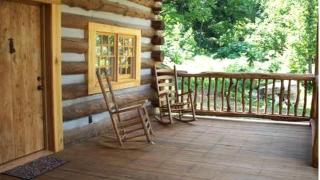 Romantic Log Cabin near Blue Ridge Mountains in Hot Springs, North Carolina - Hot Springs - 3