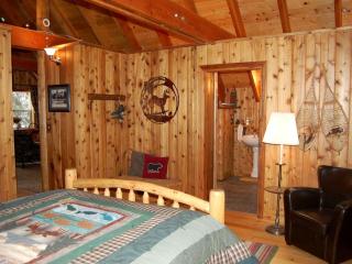 Traditional Log Cabin Rental for Couples on the West Shore of Lake Tahoe, California - 1