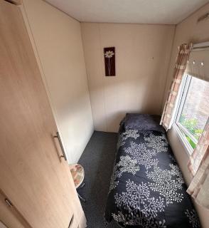4-Bedroom Cosalt Located in Uddingston, Glasgow at Maryville Caravan Site - 4