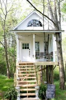 Beautiful Tree House for a Romantic Getaway on a Farm near Chattanooga Valley, Georgia - Flintstone - 9