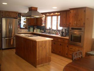 Charming Cabin Rental Located Upon 180 Sprawling Acres in Underhill, Vermont - 1