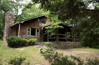 Pet-Friendly Cabin Retreat in the Ozarks of Scenic Newton County, Arkansas - Jasper - 0