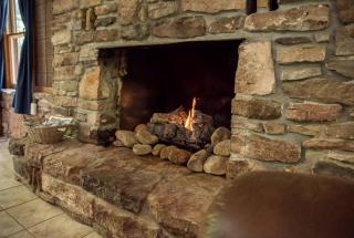 Pet-Friendly Cabin Retreat in the Ozarks of Scenic Newton County, Arkansas - Jasper - 2