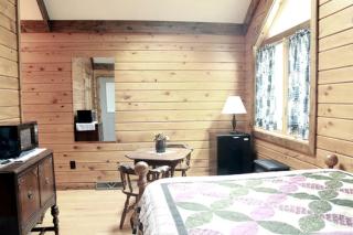 Bright Spacious Suite Rental in the Borough of Jamestown in Mercer County, Pennsylvania - - 2