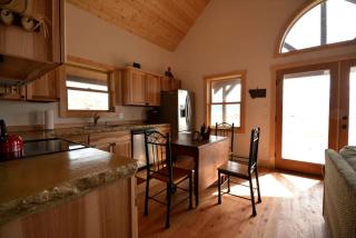 Secluded Cabin Rental with Gorgeous Views near Ennis, Montana - Ennis - 2