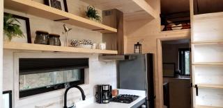 Stylish Tiny House for Glamping in South Carolina - Rock Hill - 5
