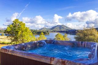 Tranquil Lakeside Julian Suite with a Spa and Jacuzzi - Julian - 8