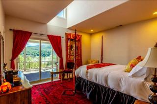 Tranquil Lakeside Julian Suite with a Spa and Jacuzzi - Julian - 4