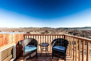 Hand-Crafted Tiny House Getaway on Idyllic Dude Ranch in Sandy Valley, Nevada - - 7