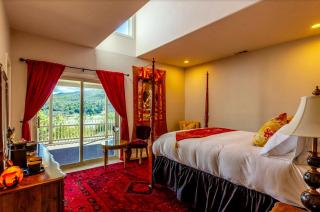 Romantic Lakeside Suite with Panoramic Views in a San Diego Retreat - Julian - 9