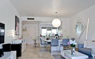 1408 - Luxury Two bed Penthouse in El Presidente - Estepona - 9