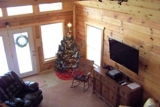 Two-Story Log Cabin Rental with a Hot Tub near Upper Meramec River, Missouri - Steelville - 4