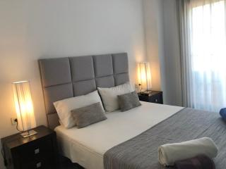 1197: 3 Bedroom Grd Floor Apt Hacienda Del Sol - Estepona - 2