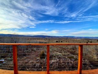 Pet-Friendly Yurt for an Off-the-Grid Getaway near Hyrum, Utah - 3