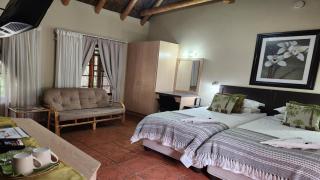 Stonebreaker Country Lodge - Oudtshoorn - 9