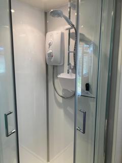 Self-contained cosy garden room Seven Sisters - Seaford - 9