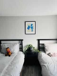 The Tower Suite - Larne - 7