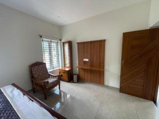 May Flower Cottage - Ooty - 1