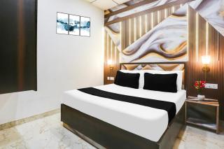 Collection O Golden Key Near TDI Mall - New Delhi - 0