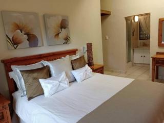 Tranquil Beach House in Southbroom, Kent Bay, with Stunning Lagoon Views - Southbroom - 3