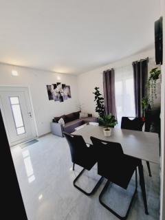 Apartmani Marina Vir centar - Vir - 0