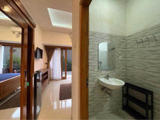 Kamar Kodel1 - Seminyak - 1