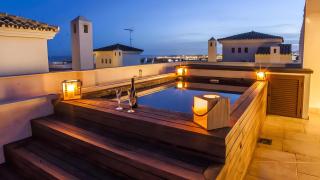 VACATION MARBELLA I Private HEATED Swimming pool, Walking distance to Puerto Banus, Security 24-7, BBQ, WiFi - Marbella - 7