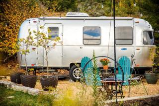 Beautiful Airstream Glamping Site for Romantic Weekends Away in North Carolina - - 0