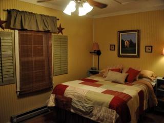 Charming Mountain Cabin on Idyllic Farmland near West Jefferson, North Carolina - Jefferson - 4