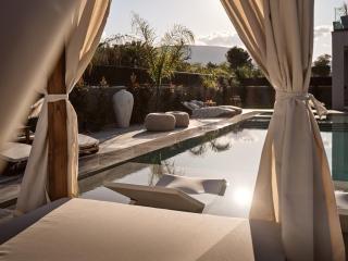 Avascanto Villa, An Architectural Gem with Pool, By ThinkVilla - Zakynthos Town - 4