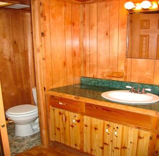Rustic and Family-Friendly Cabin with a Pond near Muskegon, Michigan - Rothbury - 1