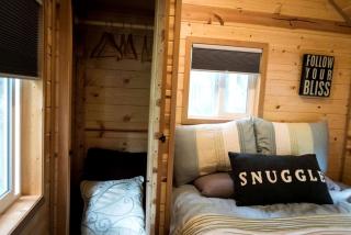 Comfortable Tiny House Rental near Fairbanks for Pet-Friendly Glamping in Alaska - Fairbanks - 4