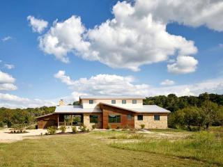 Modern Vacation Rental a Pool on the Blanco River in Wimberley, Texas - Wimberley - 7
