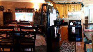 Waterfront Vacation Cabin Overlooking Lake Algonquin in Upstate New York - Wells - 9
