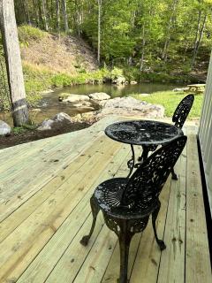 Friendsville Renovated Container Rental, for True Glamping Experiences in Maryland - Friendsville - 3