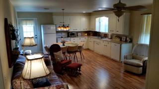 Idyllic Vacation Cottage in the Texas Hill Country near Round Top, Texas - Burton - 5