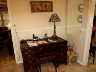 Riverfront Ranch Cottage for a Getaway to the Blanco River in Wimberley, Texas - Wimberley - 2