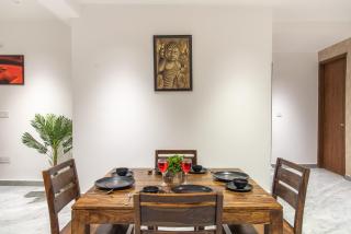 Evening Dusk Apartments Kasauli I Restaurant I Serviced apartments I Bonfire I Self cooking also available I Lift I Family Accommodation - - 4