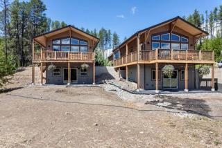 Sunny Mountain Cabin for a Group Getaway in West Glacier, Montana - West Glacier - 0
