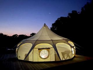 Deluxe Tent Rental, Wisconsin Weekend Getaways for Couples - Saint Croix Falls - 0