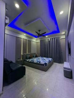 Canvera Sky Room - Lucknow - 4