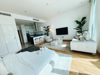 Studio In Al Bandar Hosted By Voyage - Abu Dhabi - 2