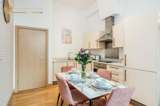 Elegance - 3 Bedroom Flat Barking, Dagenham, London - Goodmayes - 8