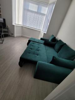 City centre 4 bed 8 guest house - Loughborough - 3