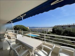 GRAND PAVOIS Magnifique appartement climatisé, vue mer, piscine - Cavalaire-sur-Mer - 0